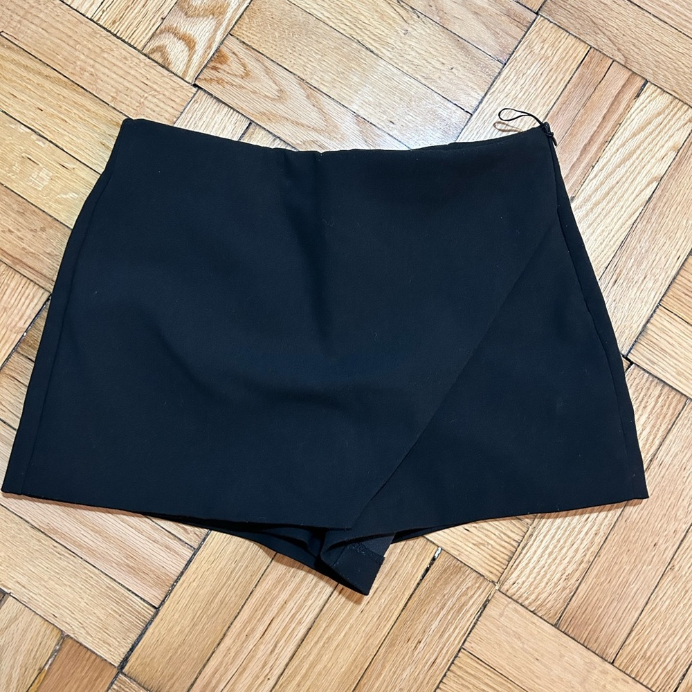 Zara skort